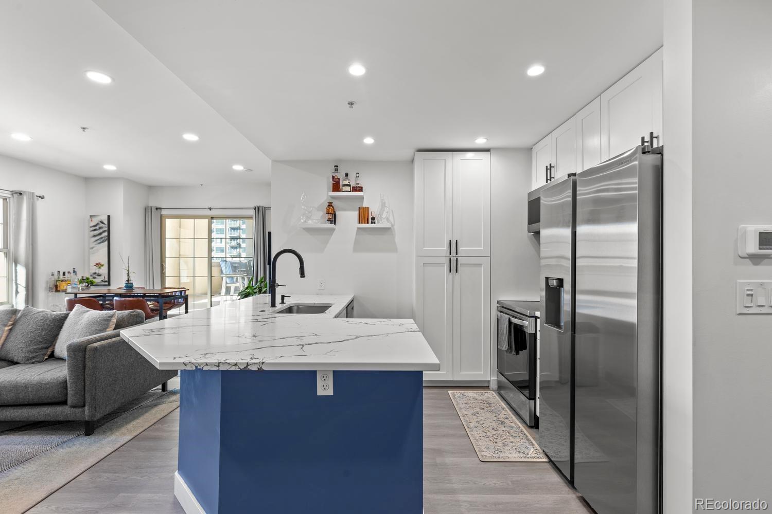 MLS Image #16 for 925 n lincoln street 3f,denver, Colorado
