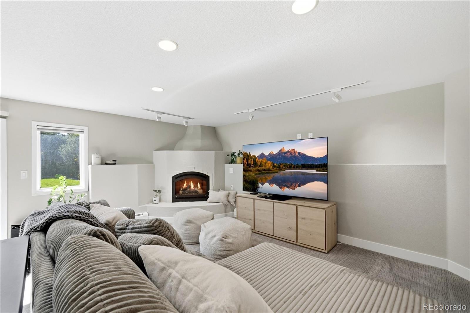 MLS Image #26 for 3909 s eagle street,aurora, Colorado