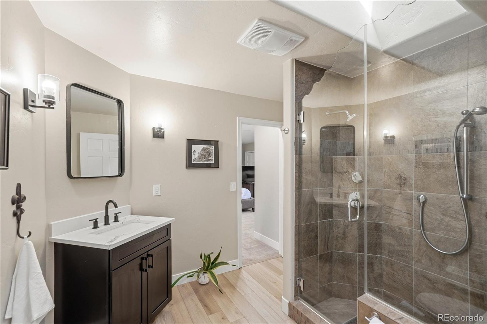 MLS Image #33 for 3909 s eagle street,aurora, Colorado