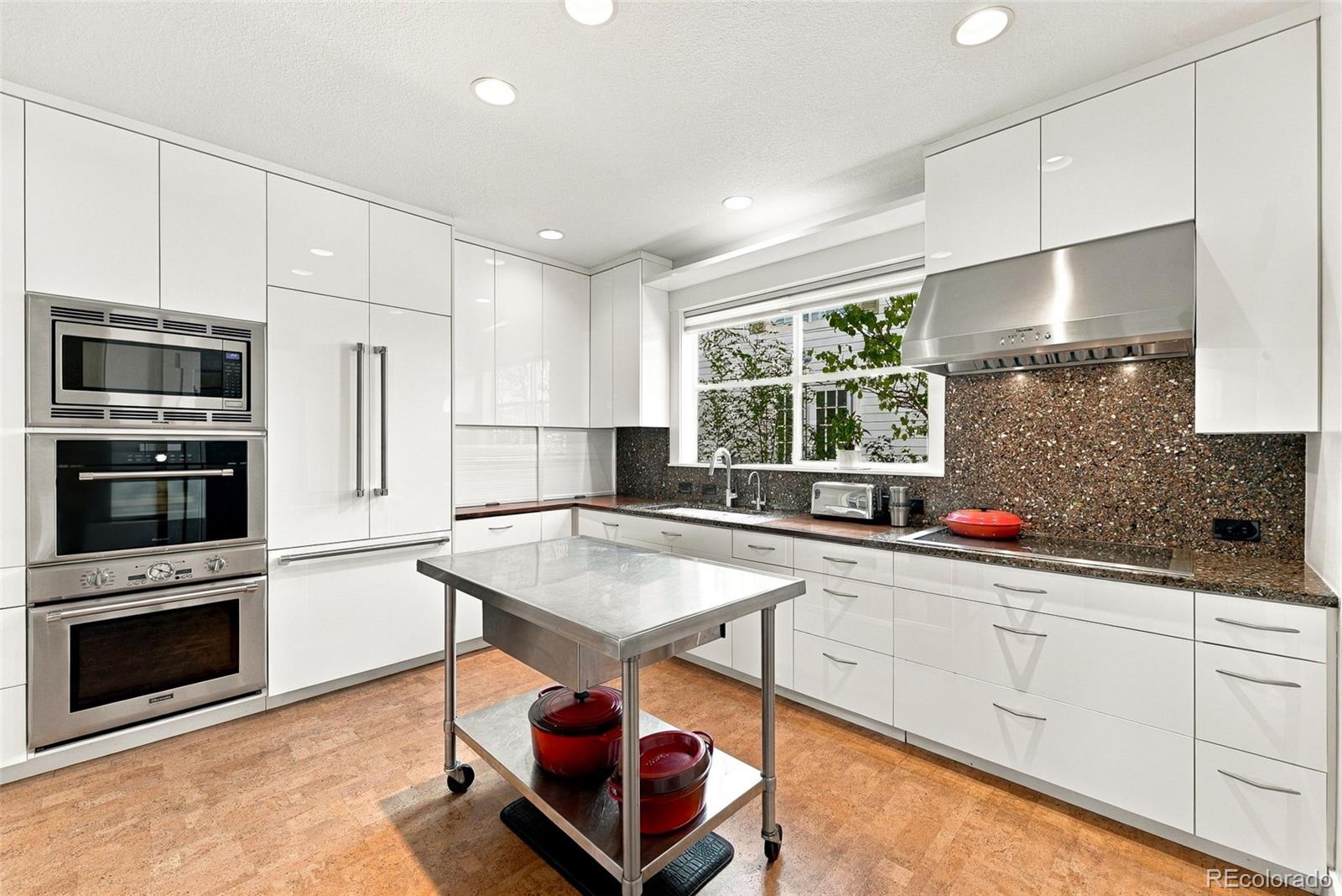 MLS Image #11 for 8226 e 28th drive,denver, Colorado