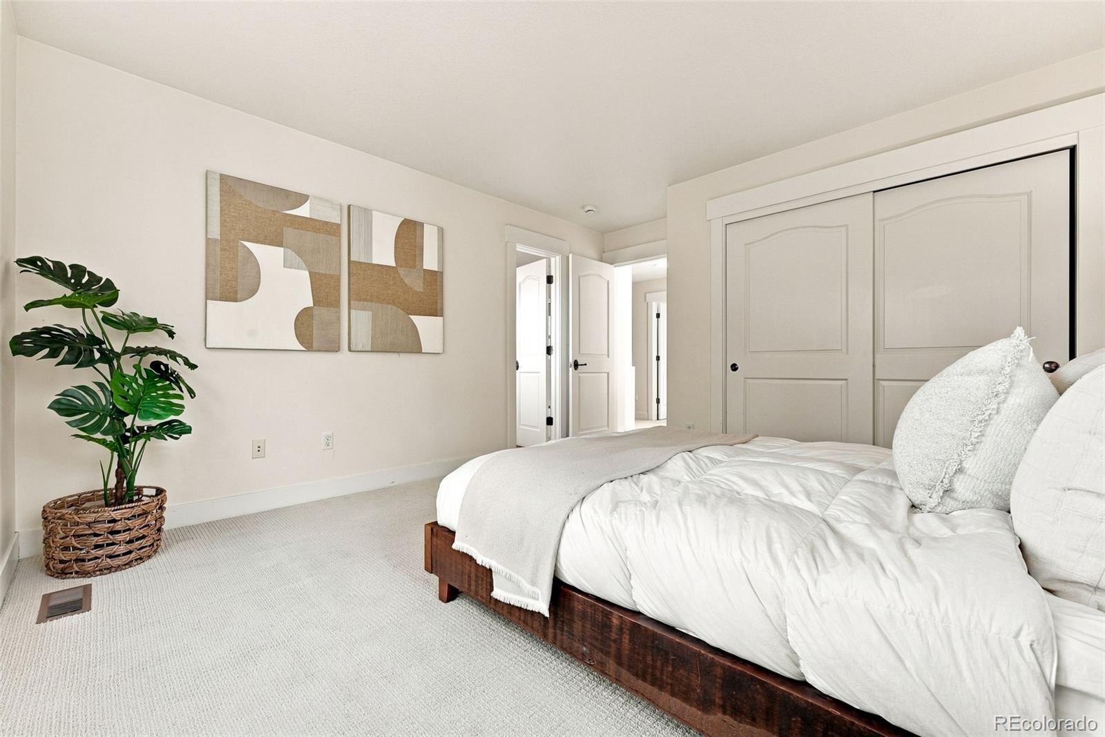 MLS Image #36 for 8226 e 28th drive,denver, Colorado