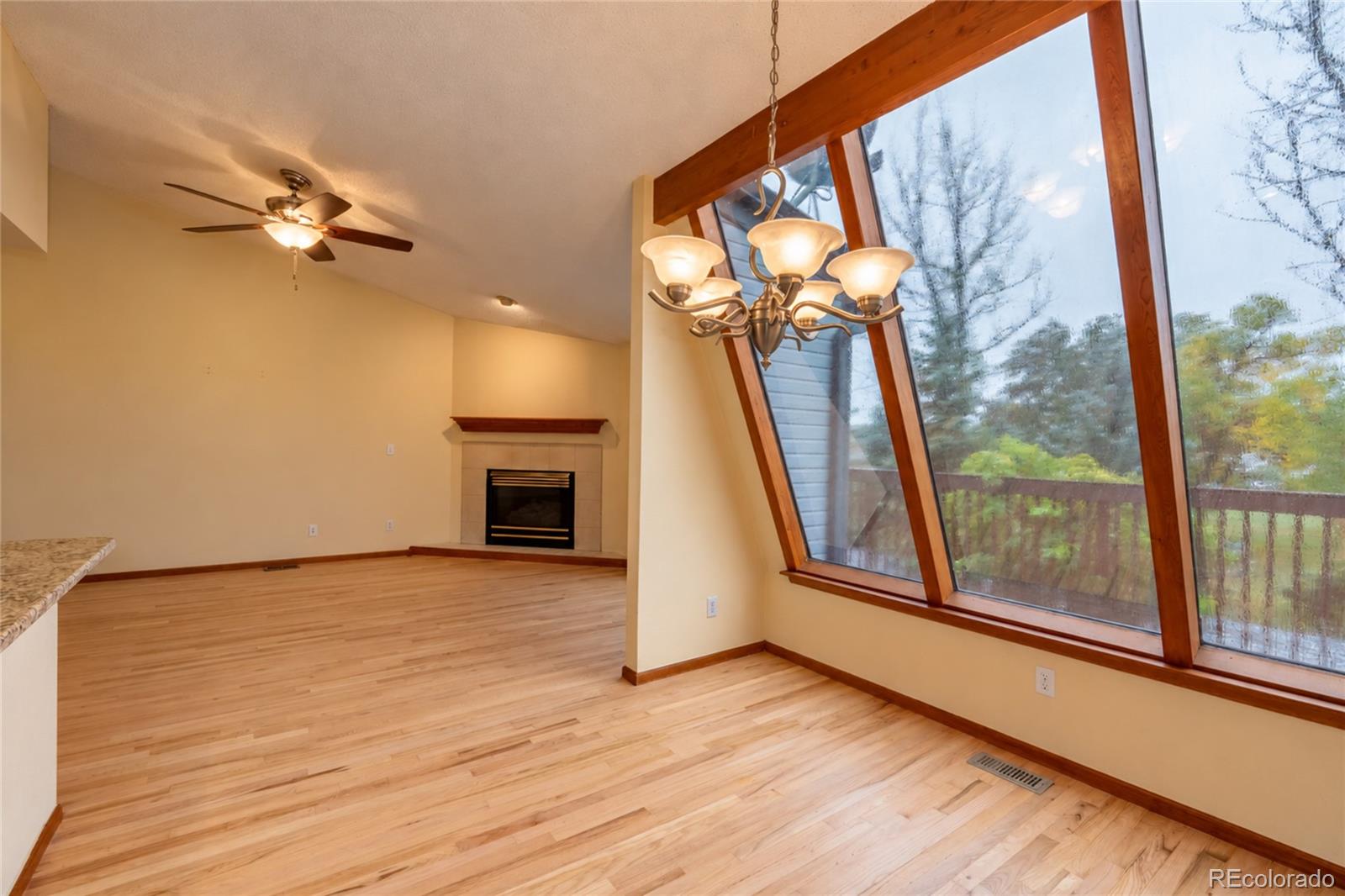 MLS Image #13 for 12010 w 52nd place,arvada, Colorado