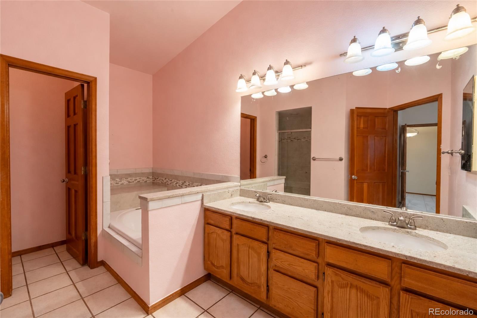 MLS Image #22 for 12010 w 52nd place,arvada, Colorado