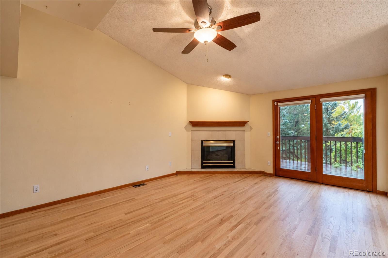 MLS Image #3 for 12010 w 52nd place,arvada, Colorado