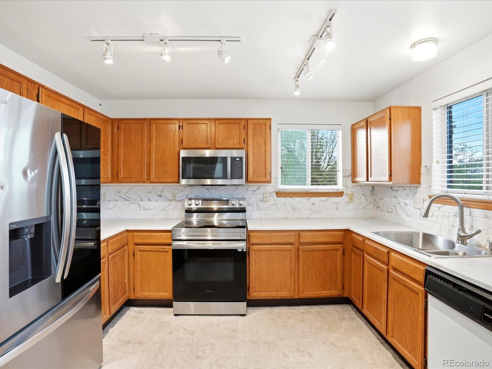 MLS Image #5 for 1890  granby court,aurora, Colorado