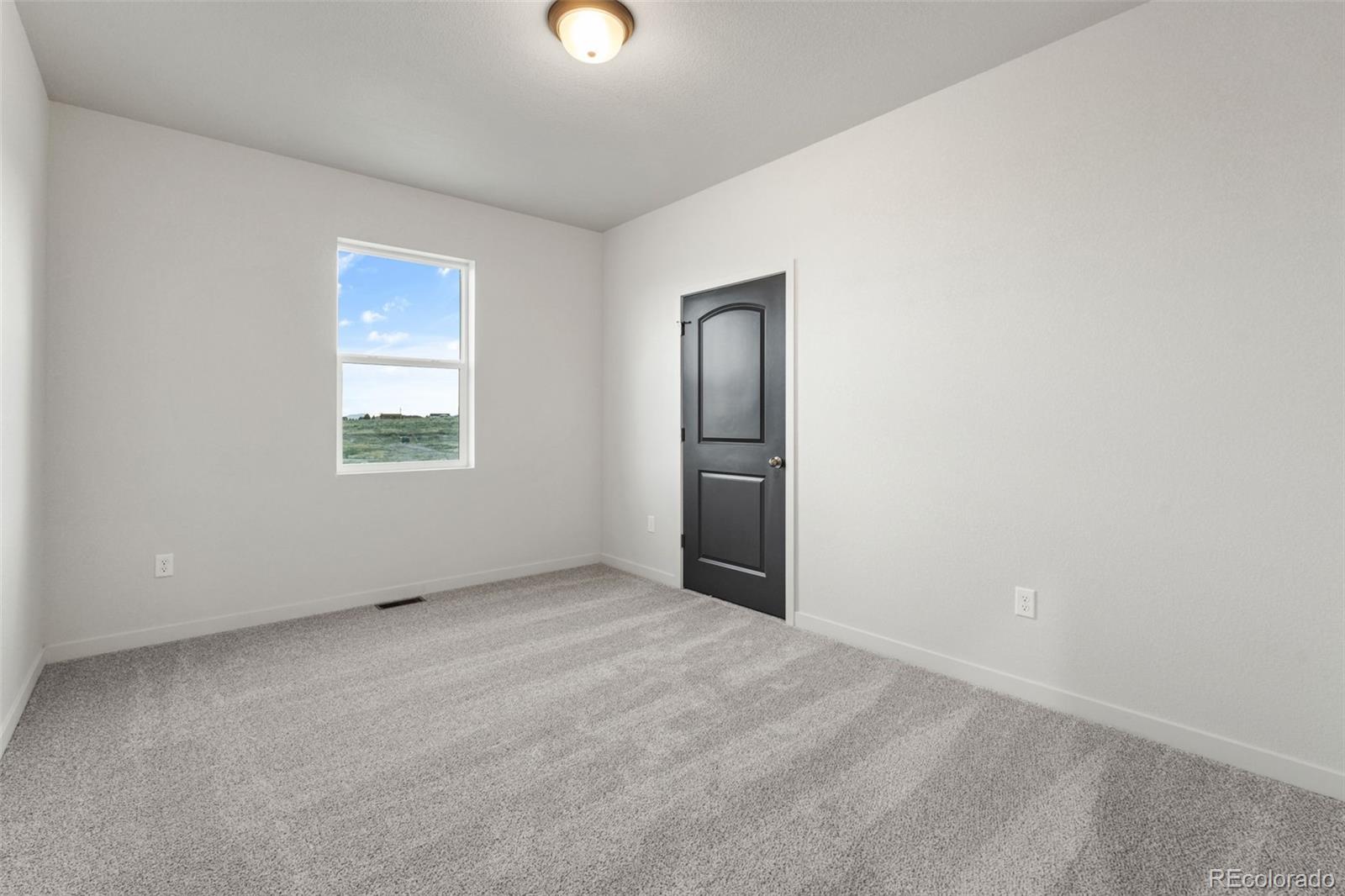 MLS Image #34 for 832 e loma drive,pueblo west, Colorado