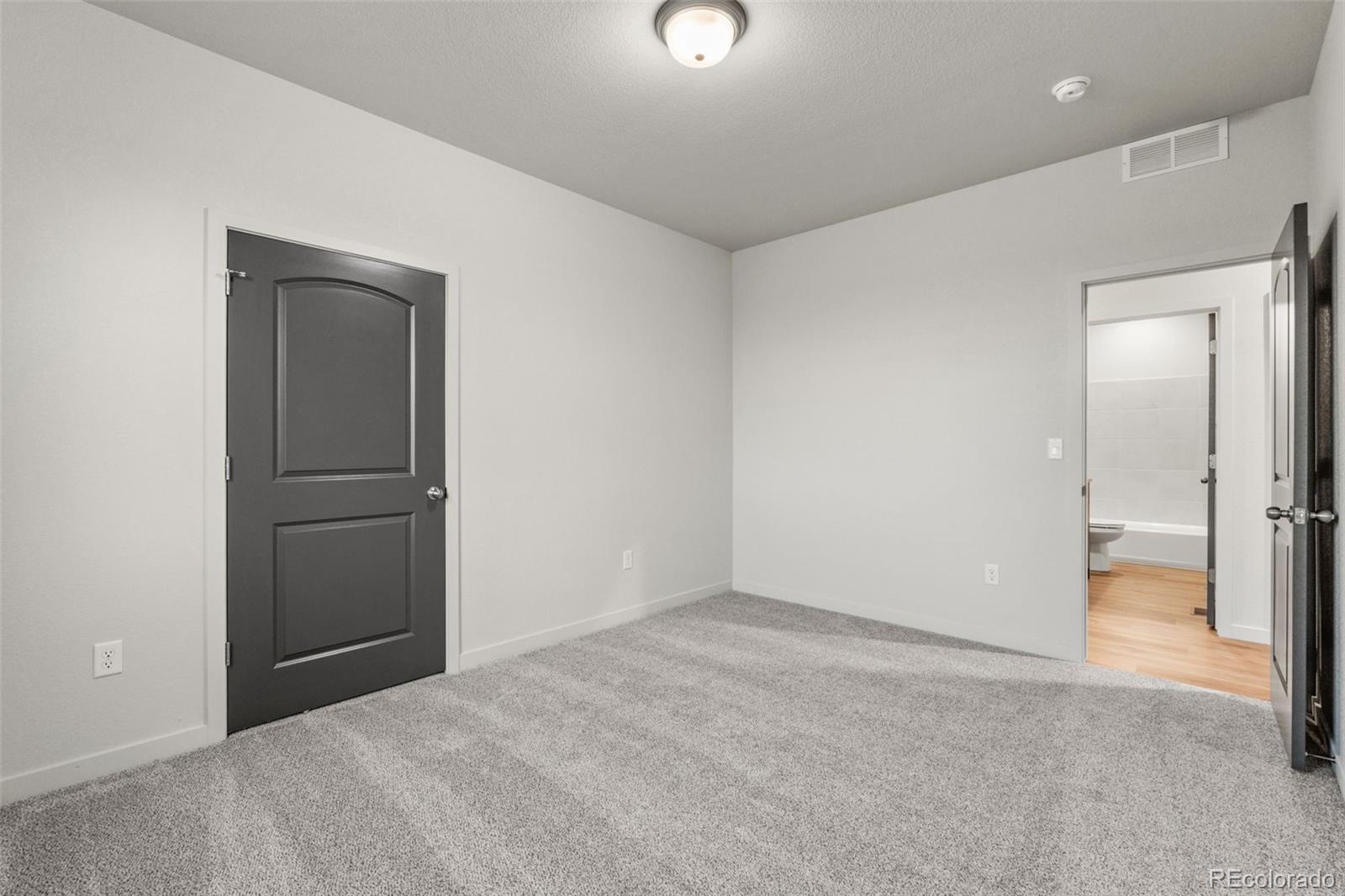 MLS Image #35 for 832 e loma drive,pueblo west, Colorado