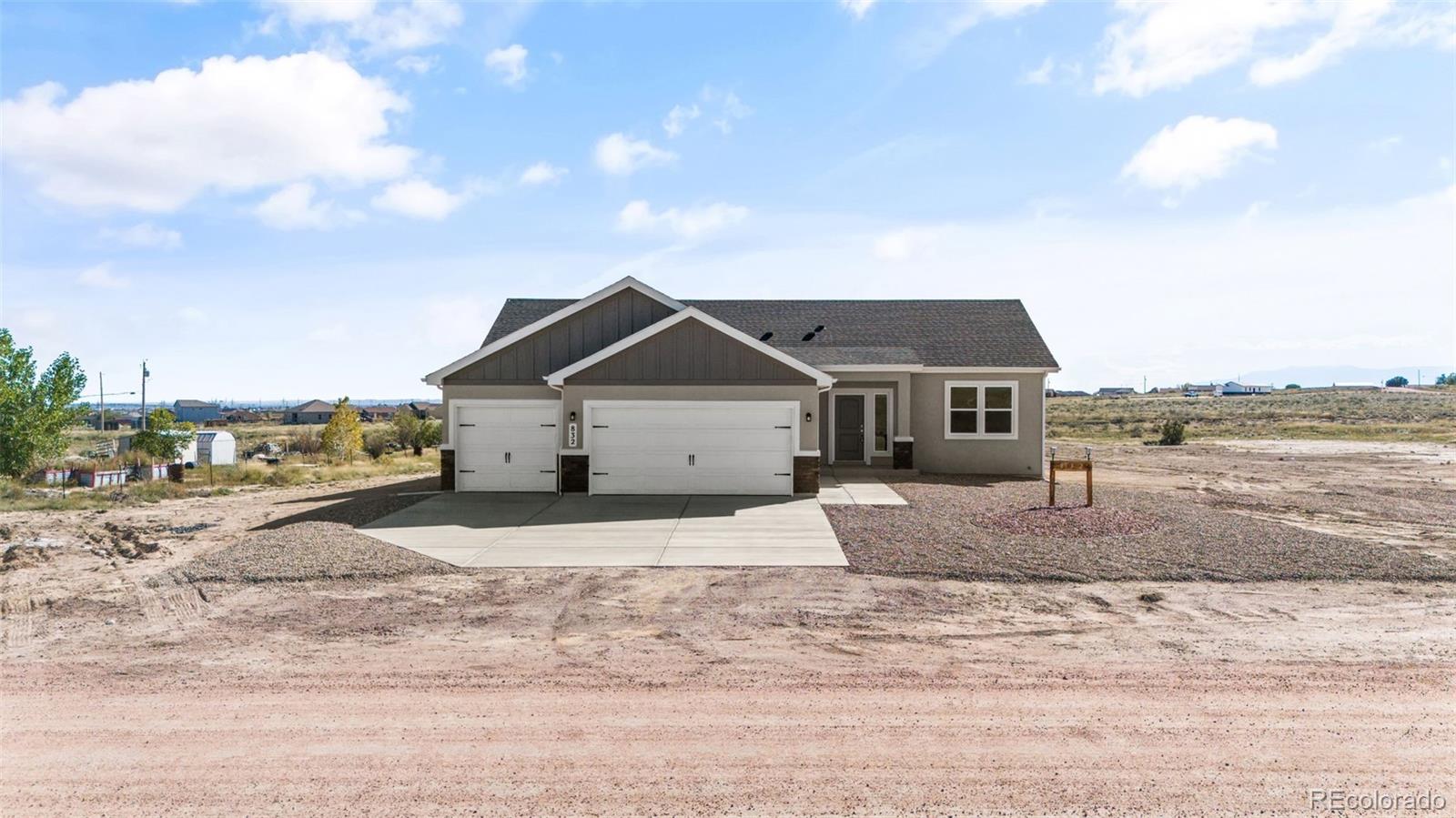 MLS Image #39 for 832 e loma drive,pueblo west, Colorado