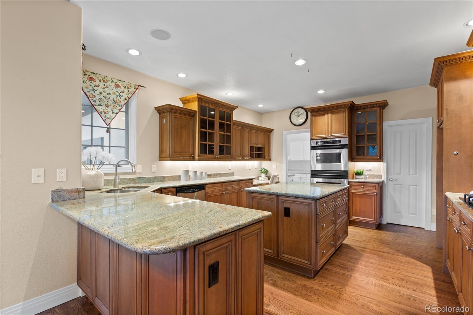 MLS Image #13 for 852  glen oaks avenue,castle pines, Colorado