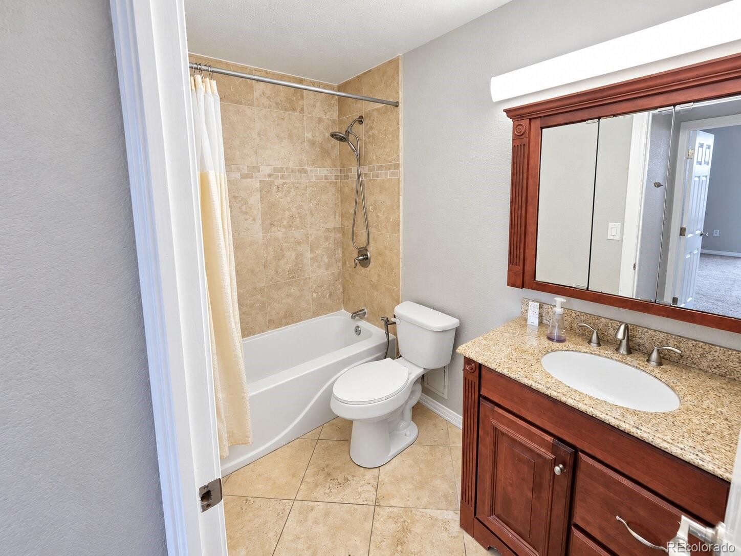 MLS Image #9 for 1625  larimer street,denver, Colorado