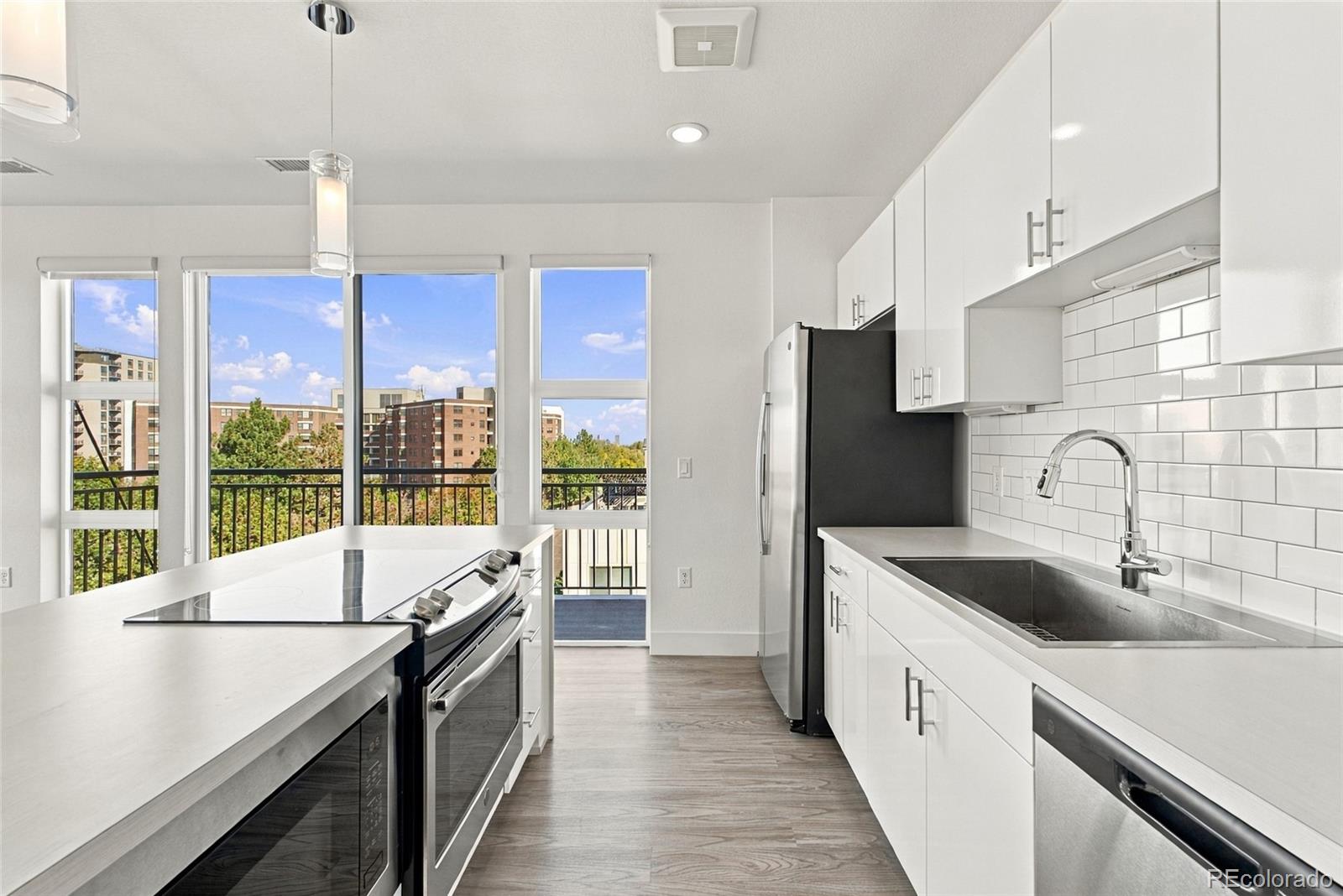 MLS Image #4 for 3500 s corona street,englewood, Colorado