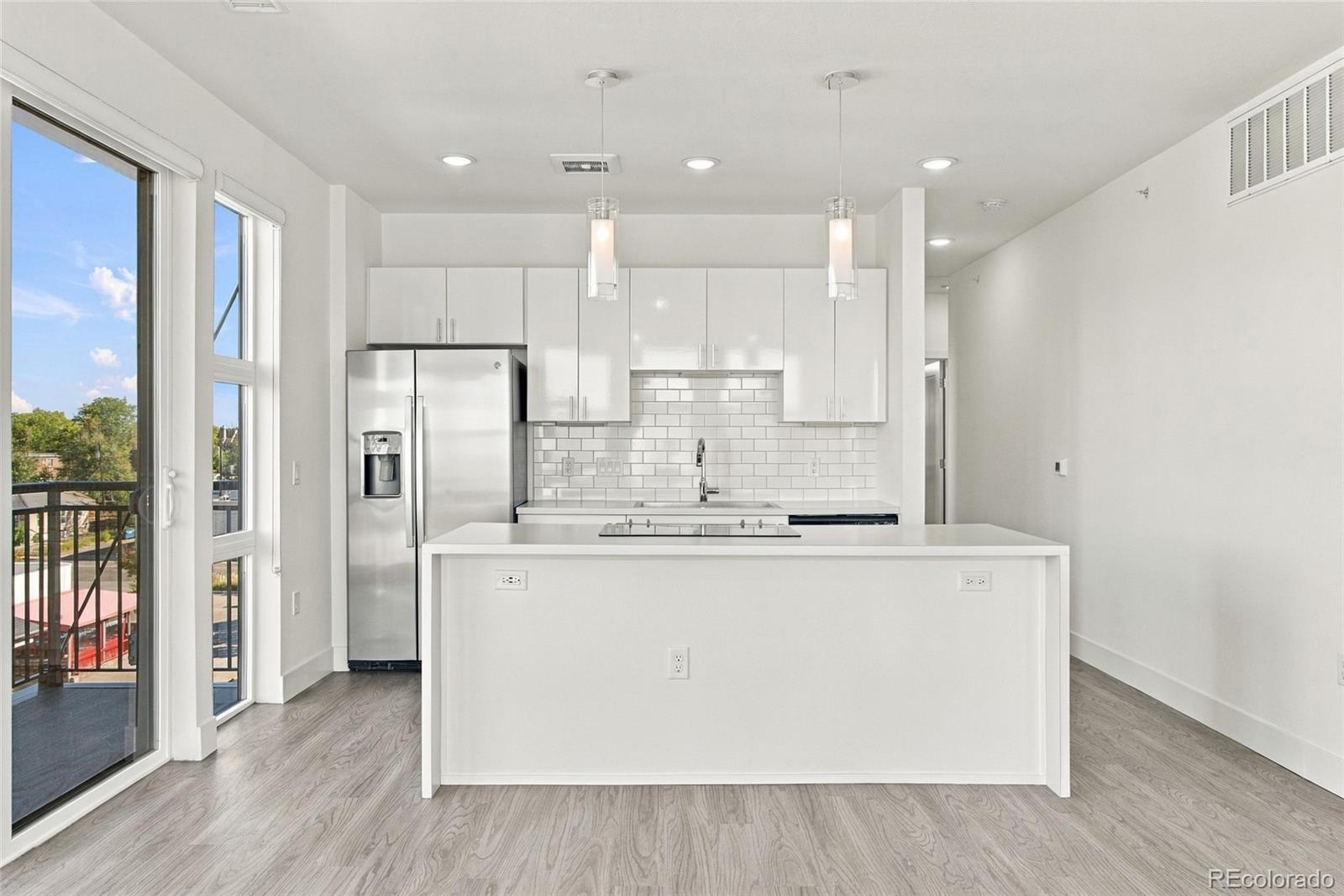 MLS Image #7 for 3500 s corona street,englewood, Colorado