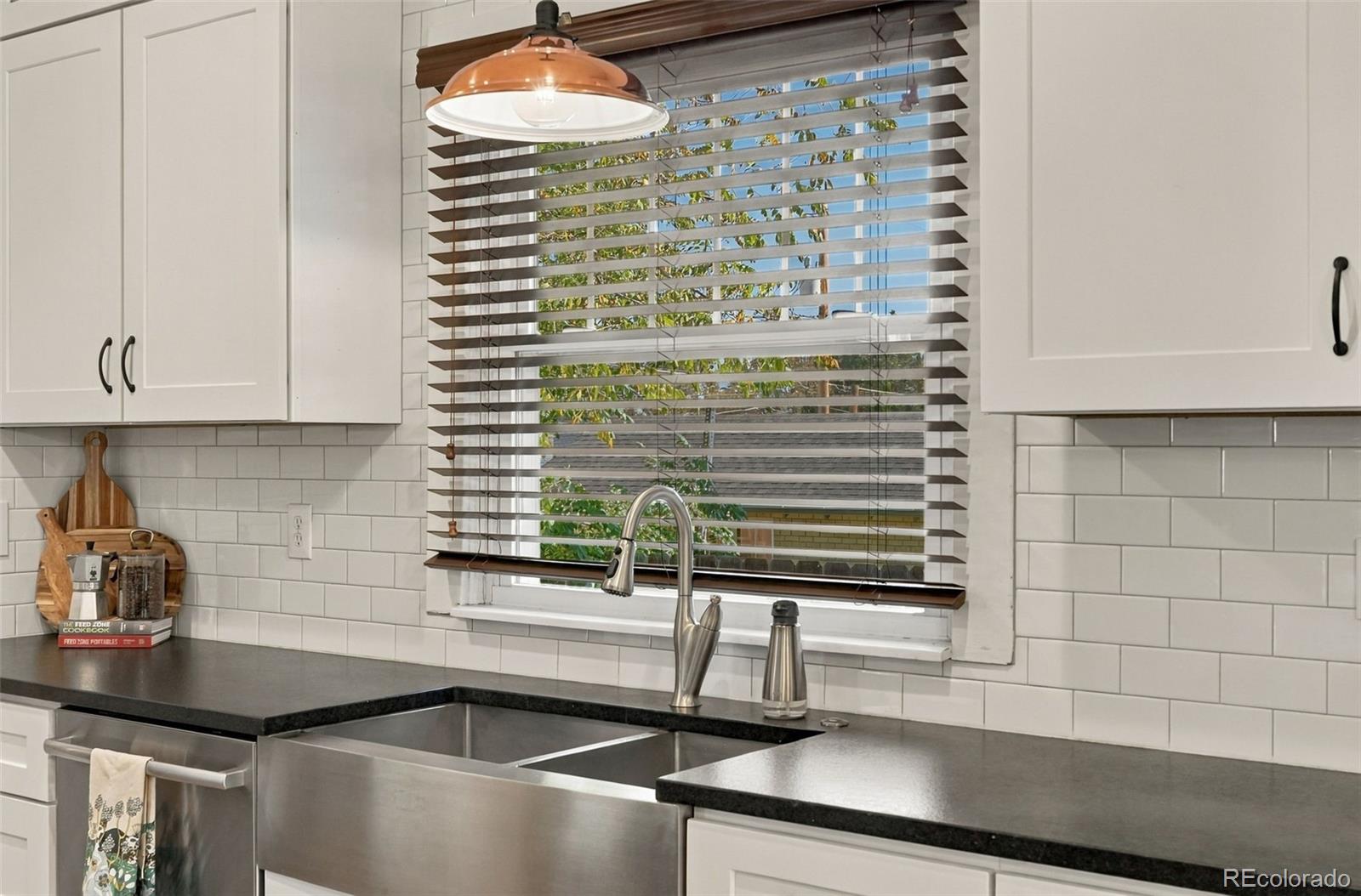 MLS Image #19 for 3065 w 35th avenue,denver, Colorado