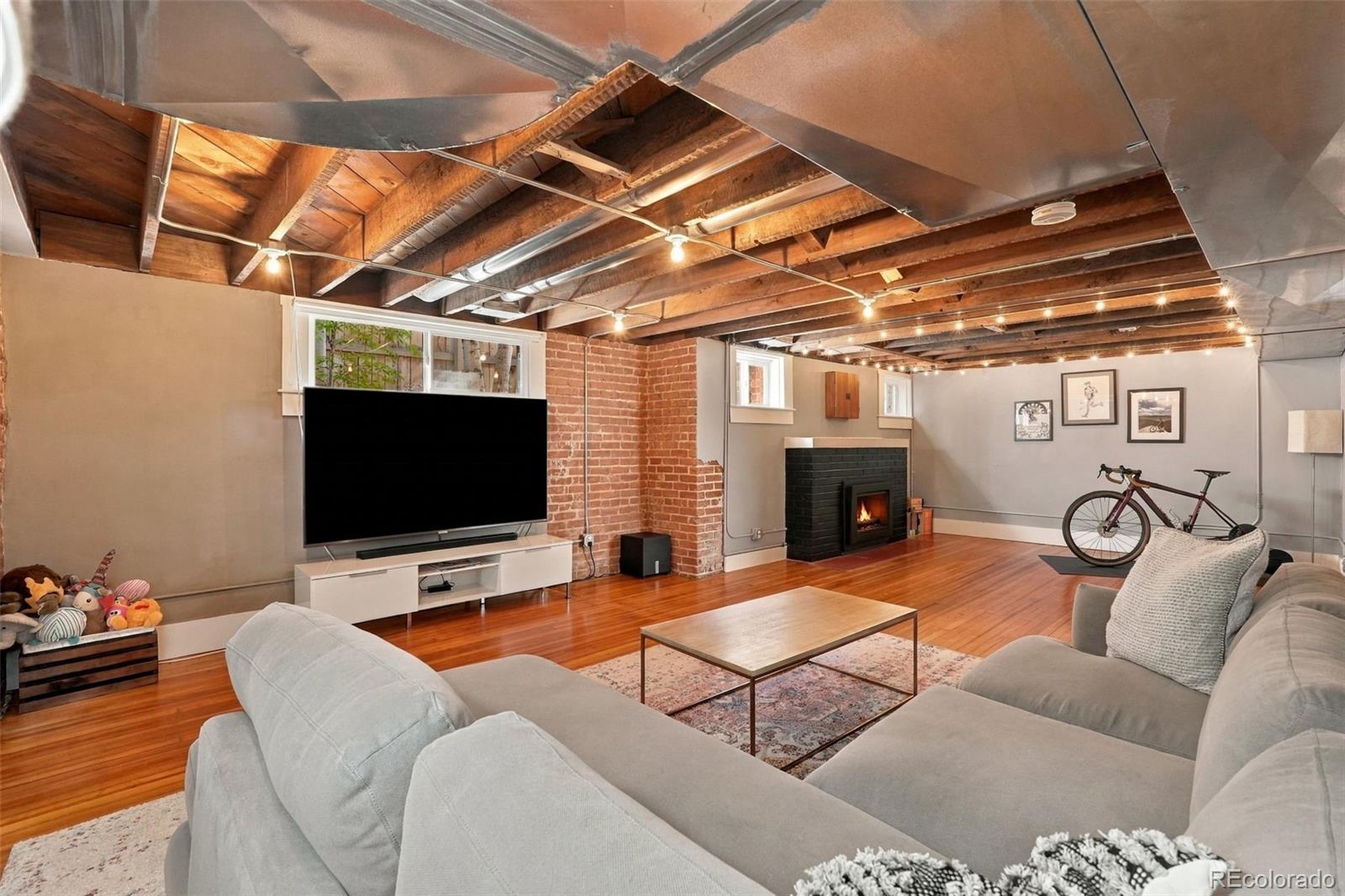 MLS Image #35 for 3065 w 35th avenue,denver, Colorado
