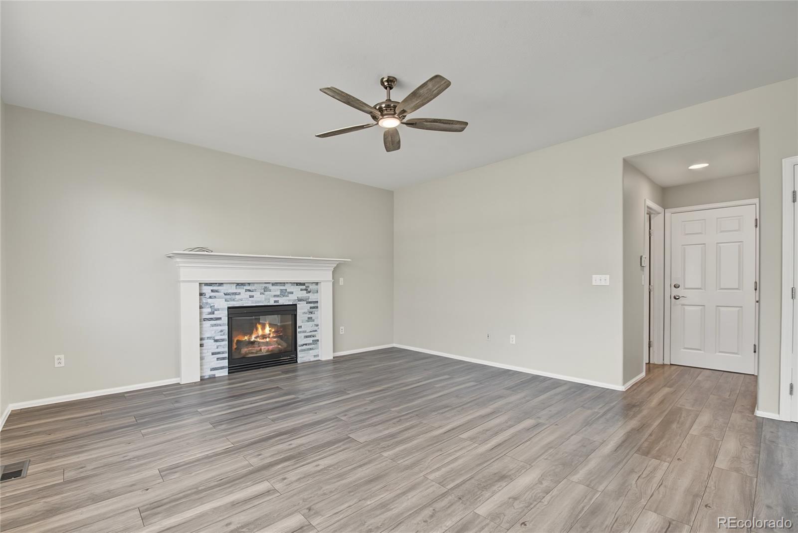 MLS Image #11 for 16053 e 107th avenue,commerce city, Colorado