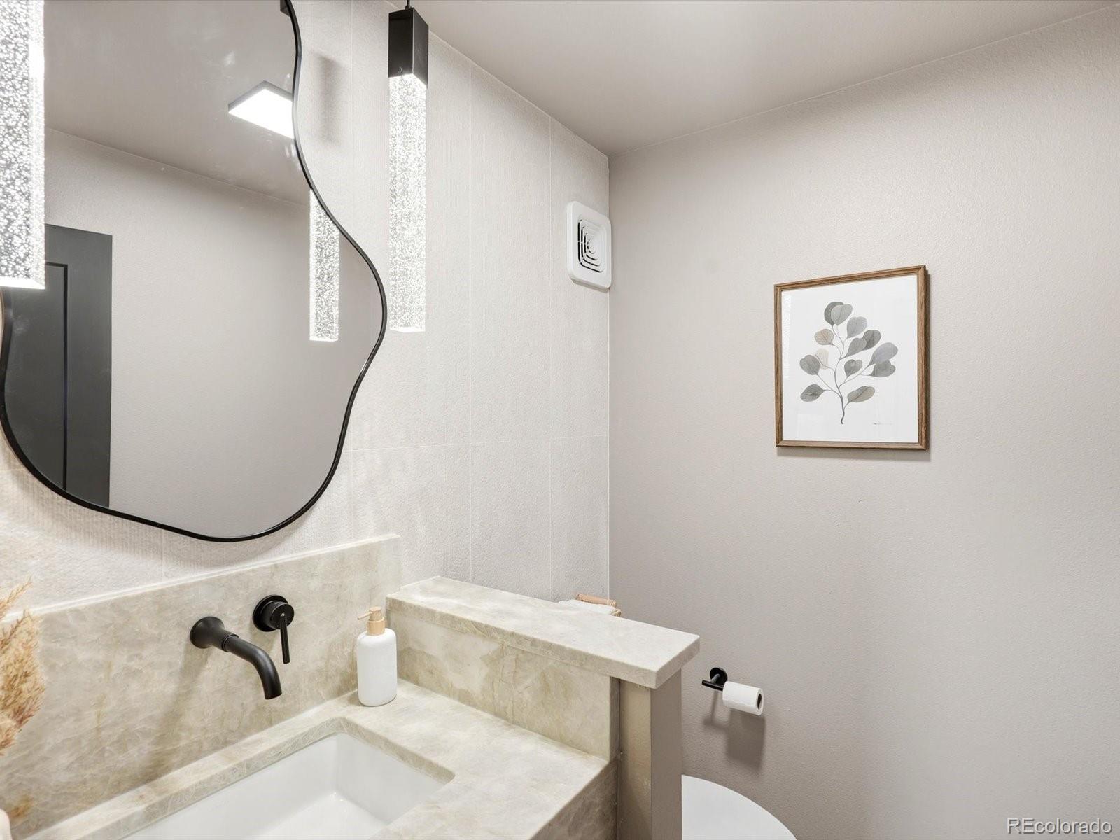 MLS Image #13 for 6982 s niagara court,centennial, Colorado
