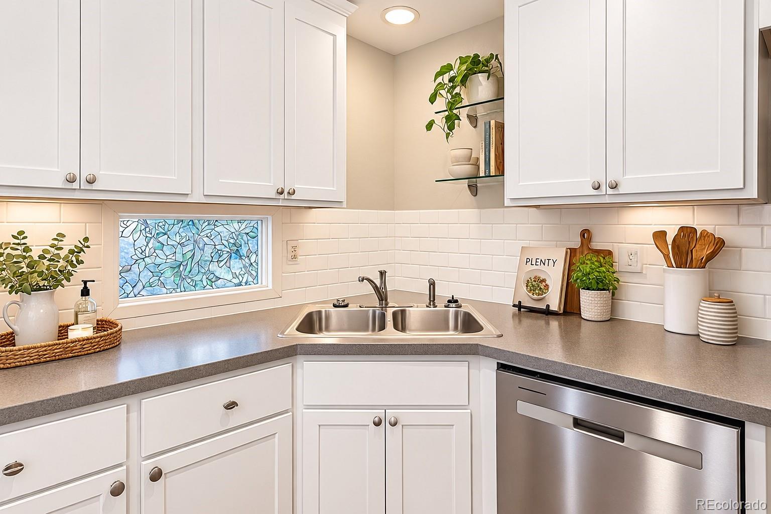 MLS Image #1 for 9899 e 7th avenue,aurora, Colorado