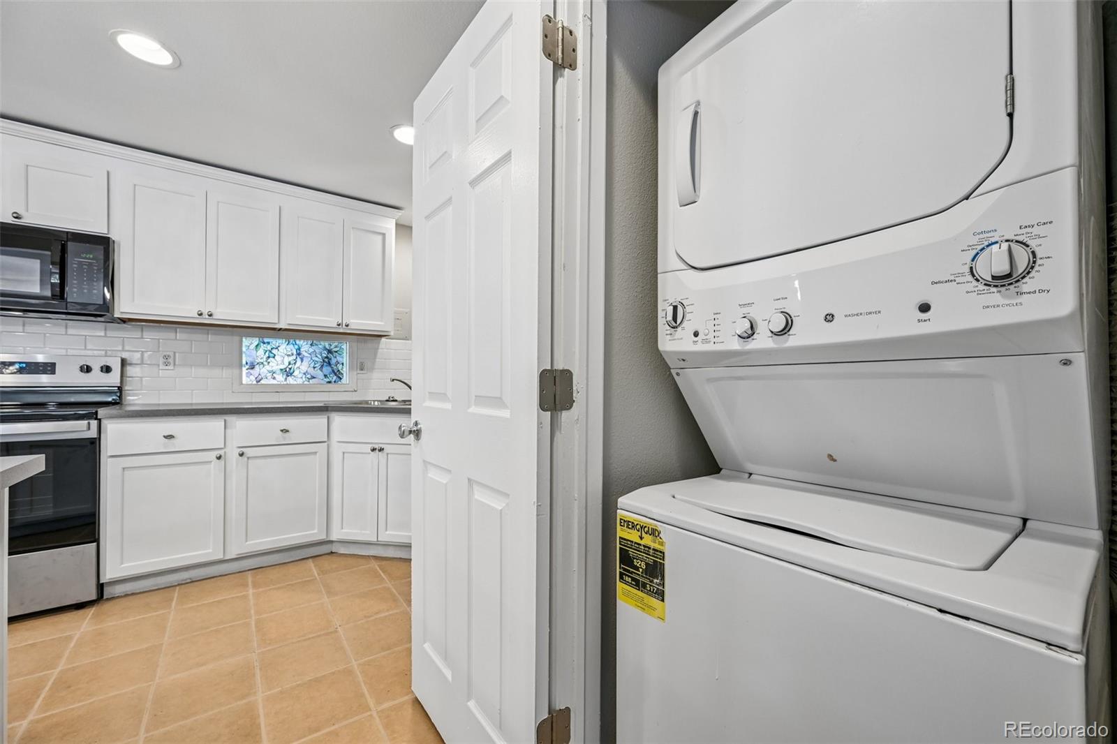 MLS Image #19 for 9899 e 7th avenue,aurora, Colorado