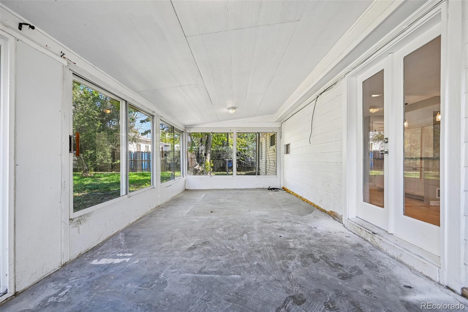 MLS Image #32 for 9899 e 7th avenue,aurora, Colorado