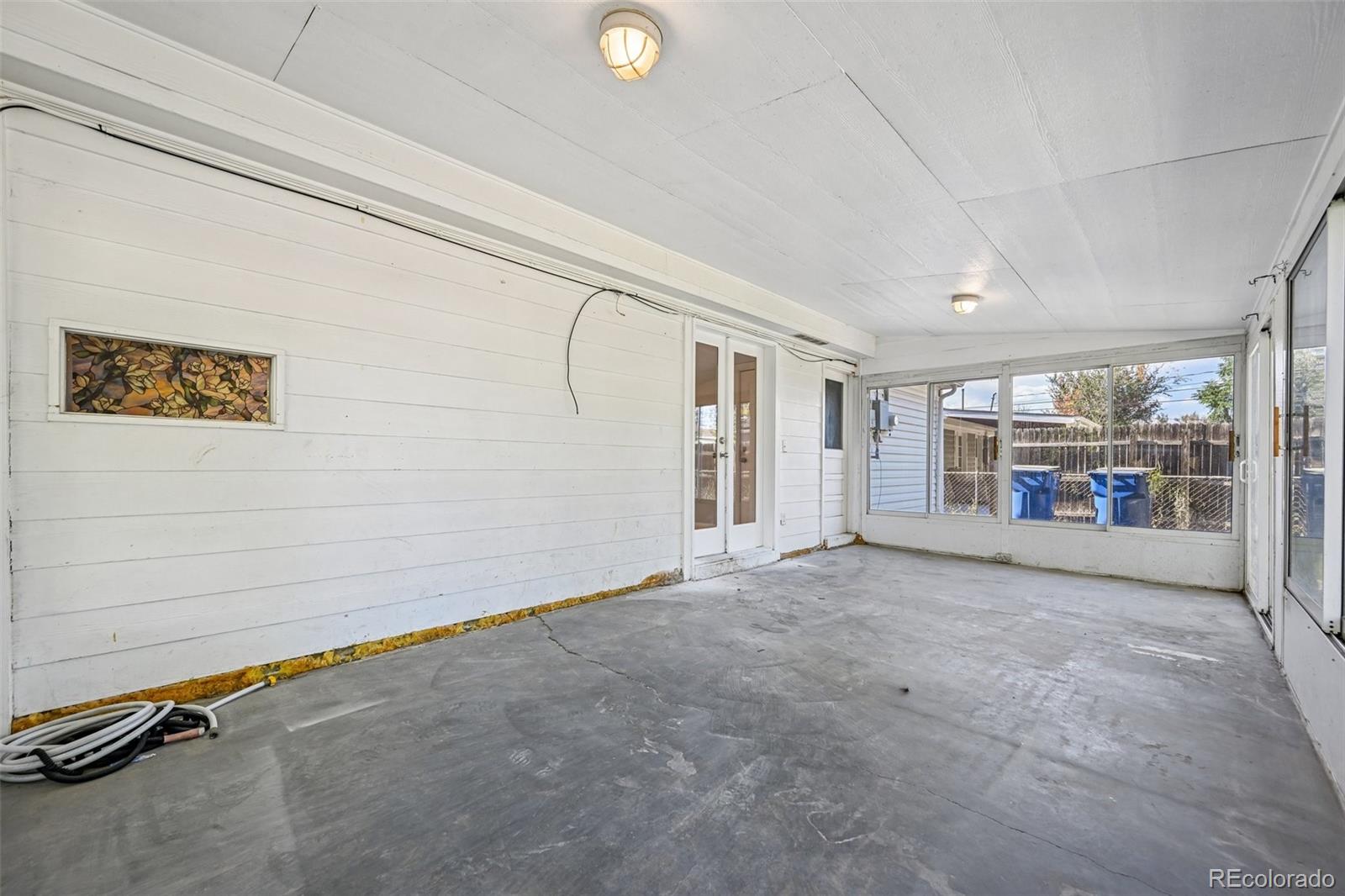 MLS Image #33 for 9899 e 7th avenue,aurora, Colorado