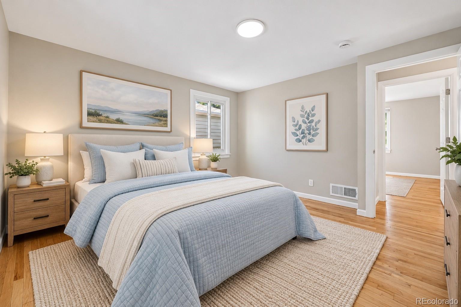 MLS Image #5 for 9899 e 7th avenue,aurora, Colorado
