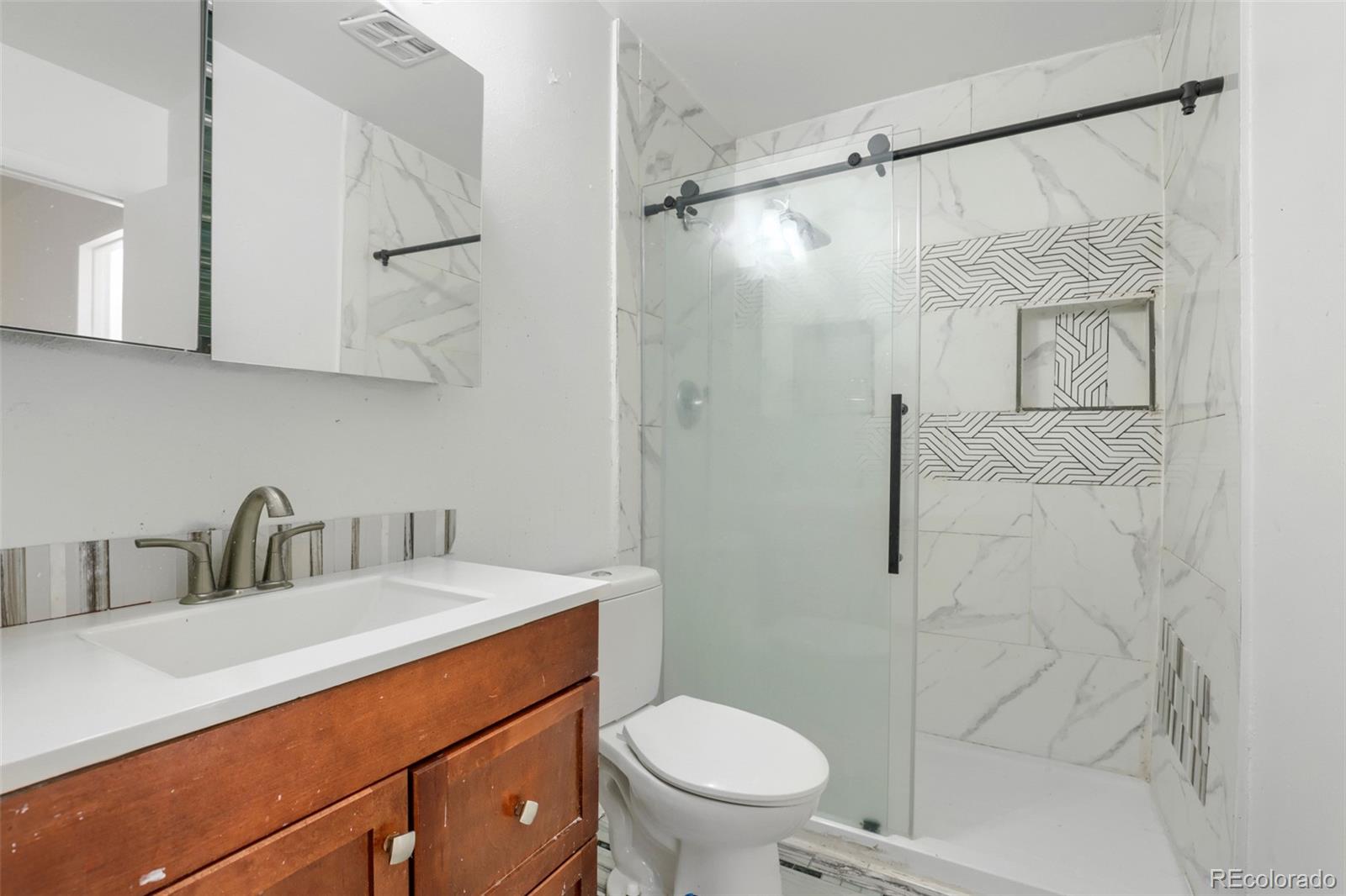 MLS Image #13 for 11761 e canal drive,aurora, Colorado