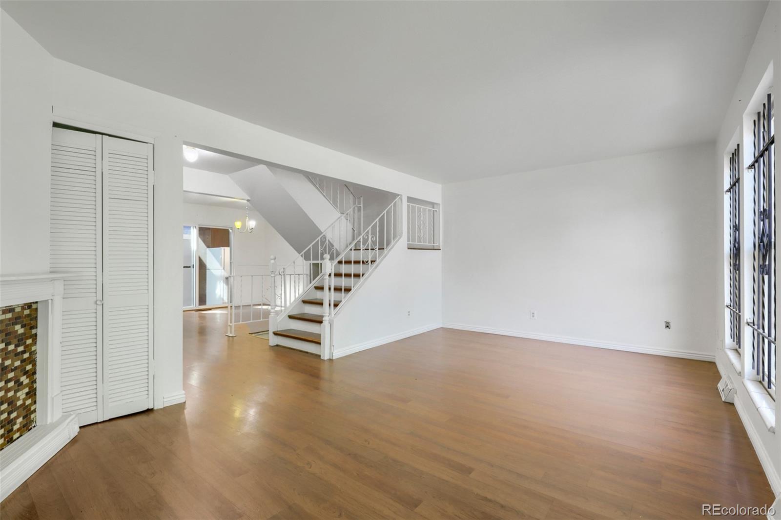 MLS Image #8 for 11761 e canal drive,aurora, Colorado