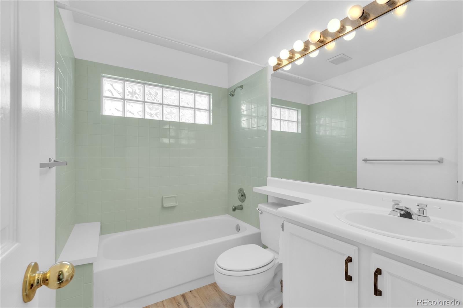 MLS Image #22 for 2249 s joliet way,aurora, Colorado