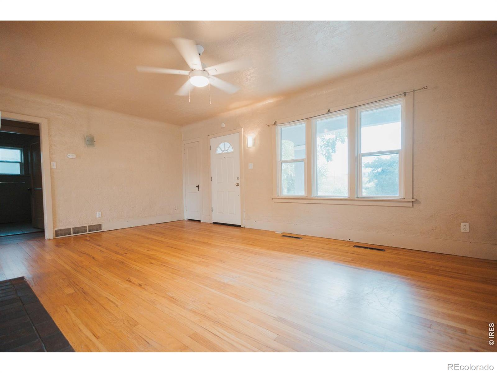 MLS Image #2 for 1417 s shields street,fort collins, Colorado