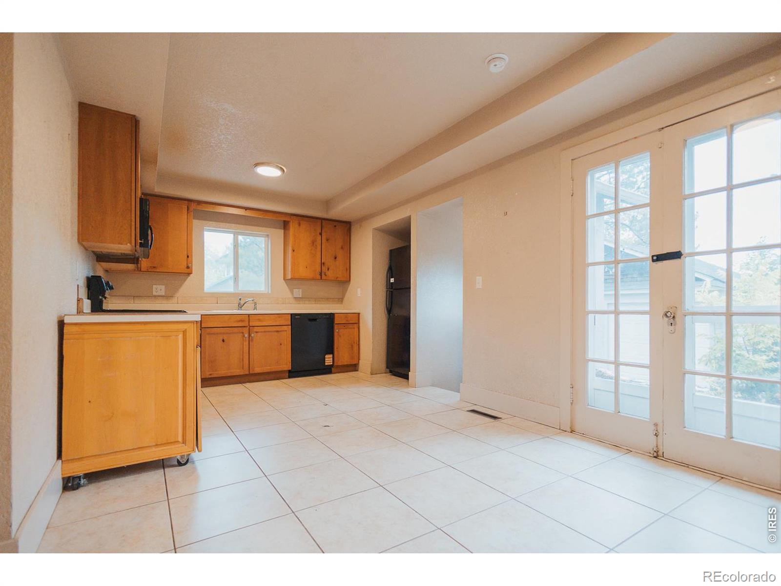 MLS Image #6 for 1417 s shields street,fort collins, Colorado