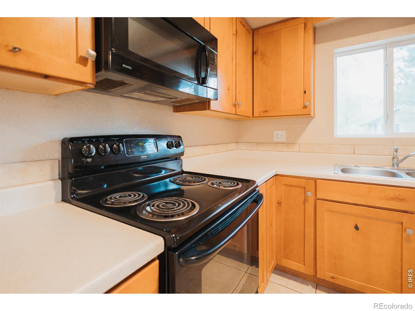 MLS Image #7 for 1417 s shields street,fort collins, Colorado