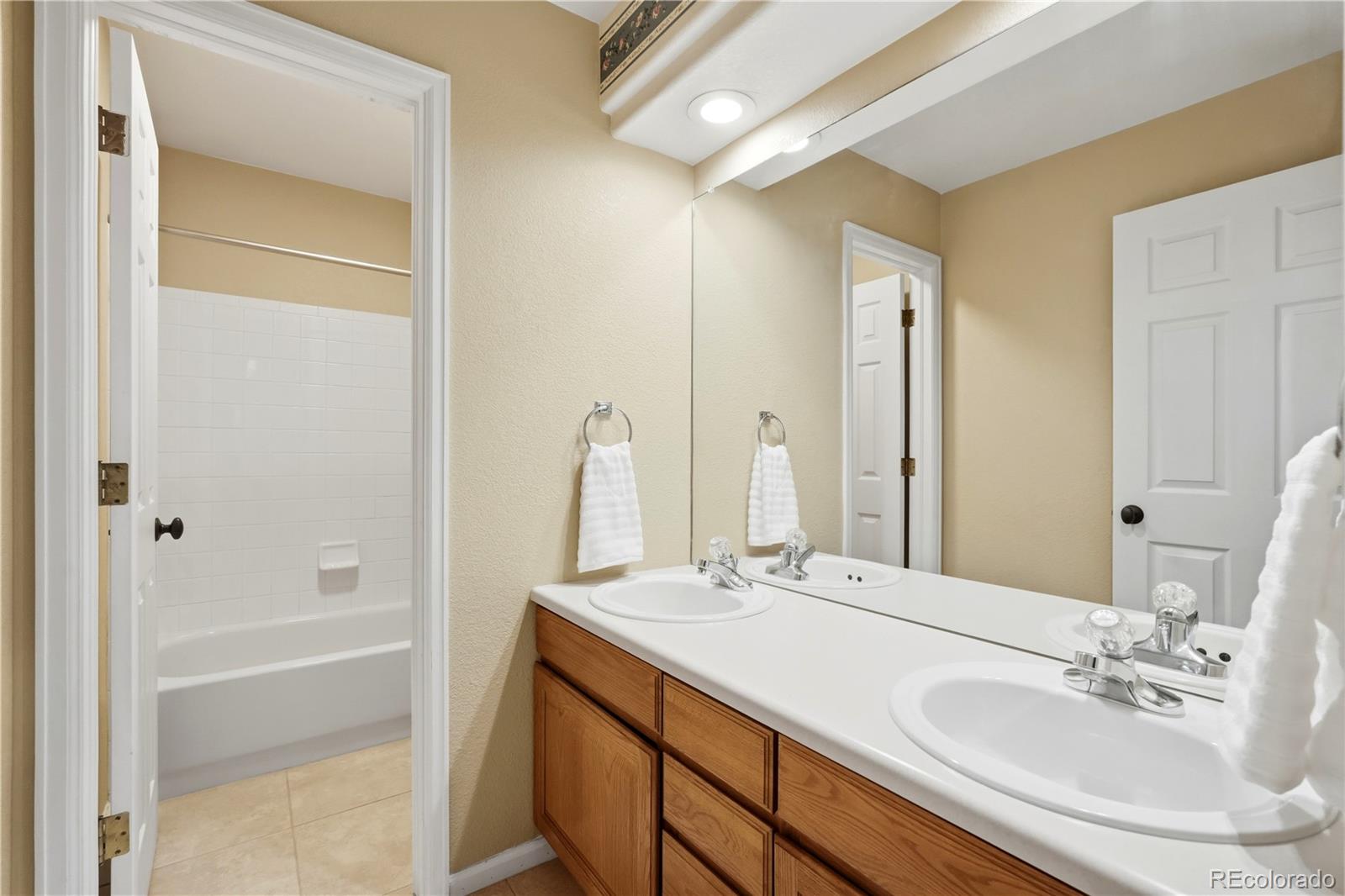 MLS Image #32 for 8931  tuscany lane,highlands ranch, Colorado