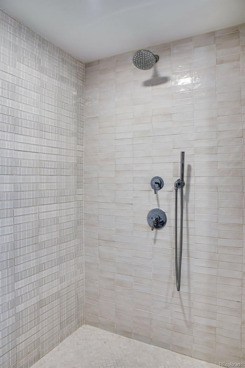 MLS Image #26 for 2525  curtis street,denver, Colorado
