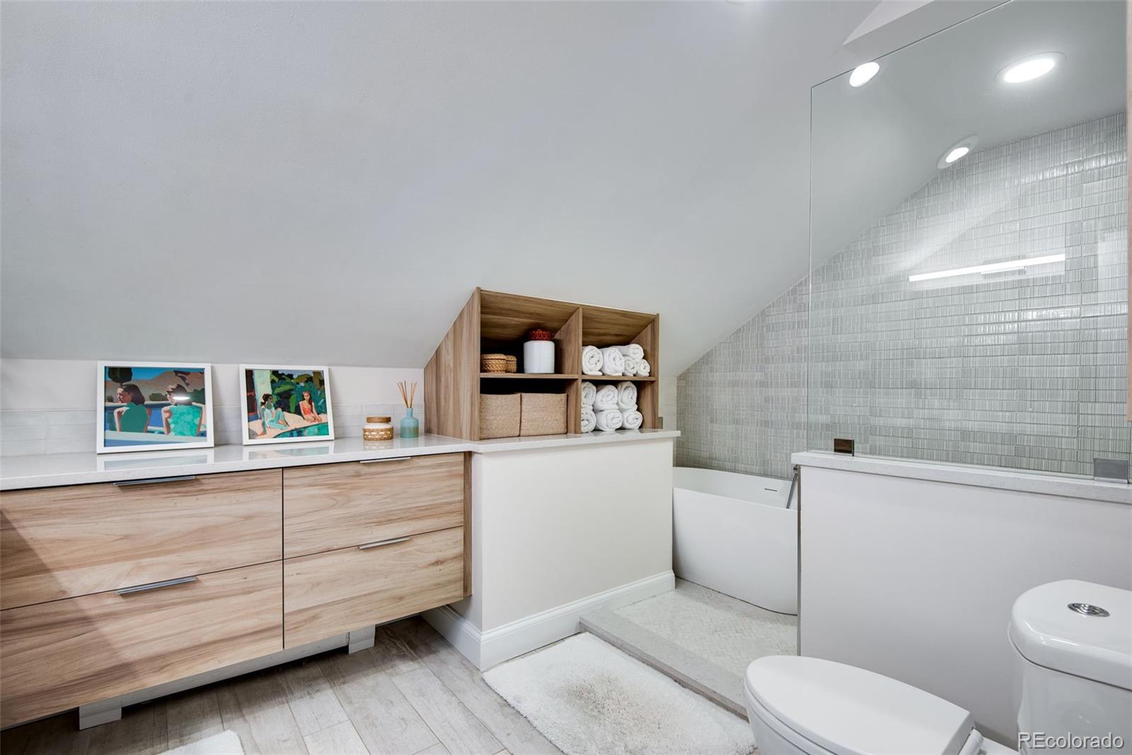 MLS Image #31 for 2525  curtis street,denver, Colorado