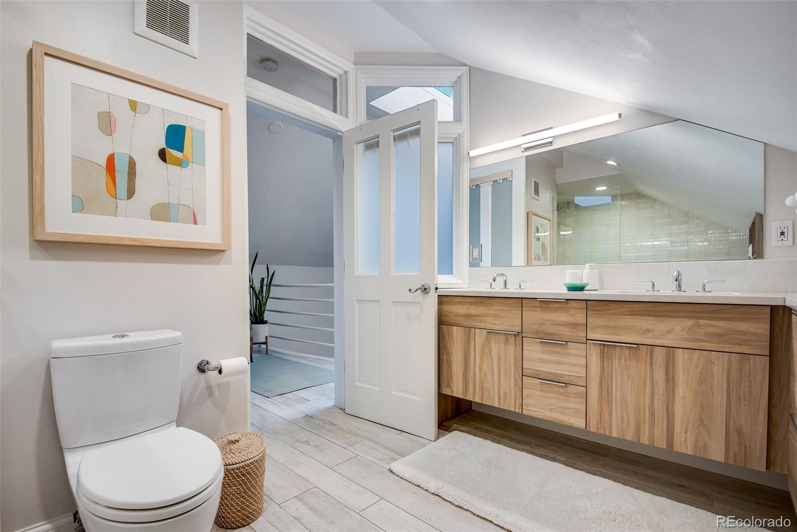 MLS Image #32 for 2525  curtis street,denver, Colorado