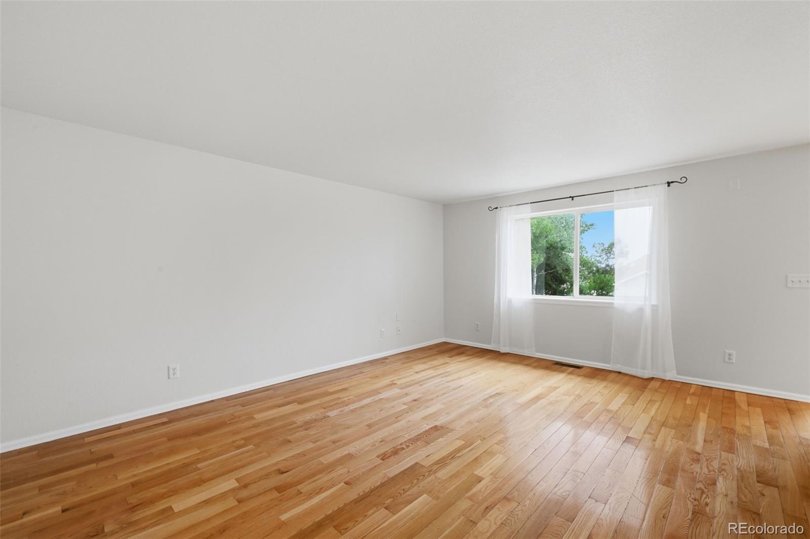 MLS Image #14 for 5813  dolores street,colorado springs, Colorado