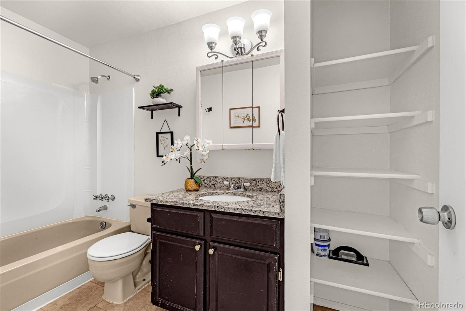 MLS Image #17 for 9678 w chatfield avenue,littleton, Colorado