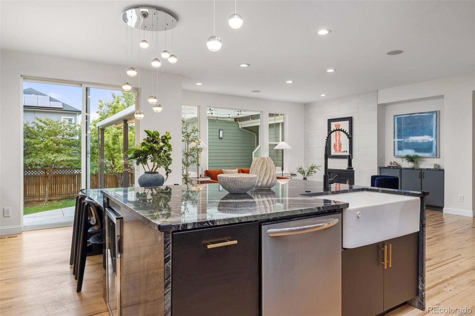 MLS Image #16 for 9177 e 4th place,denver, Colorado