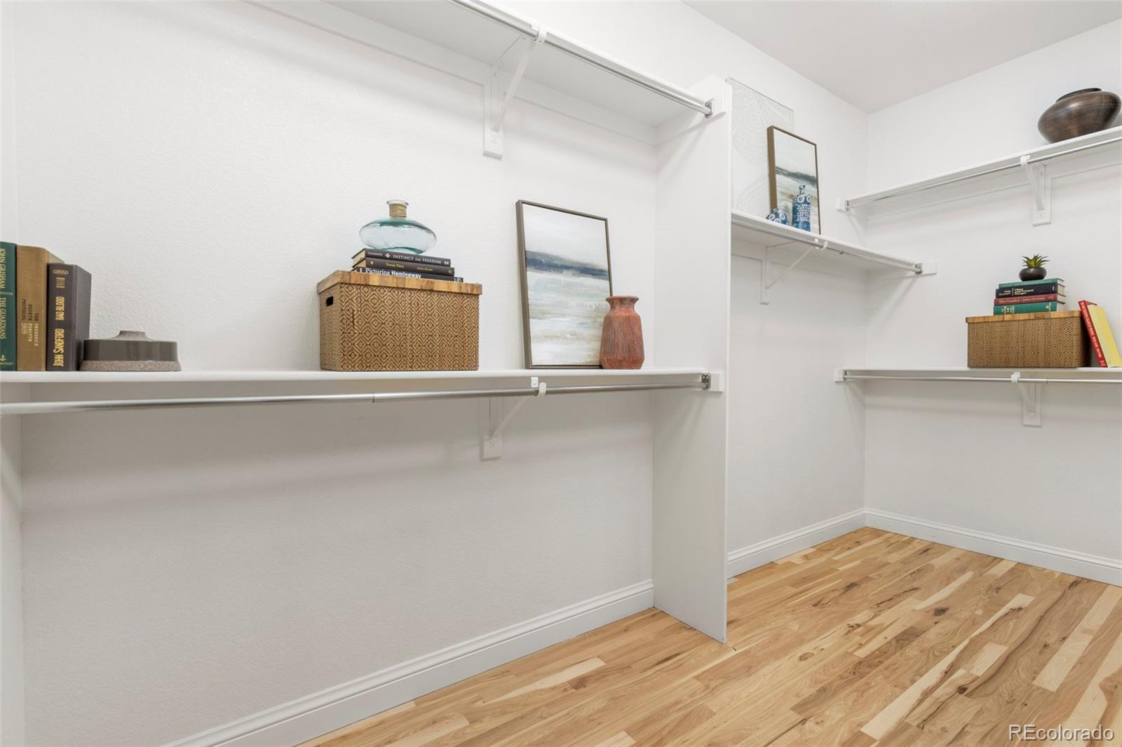 MLS Image #26 for 9177 e 4th place,denver, Colorado