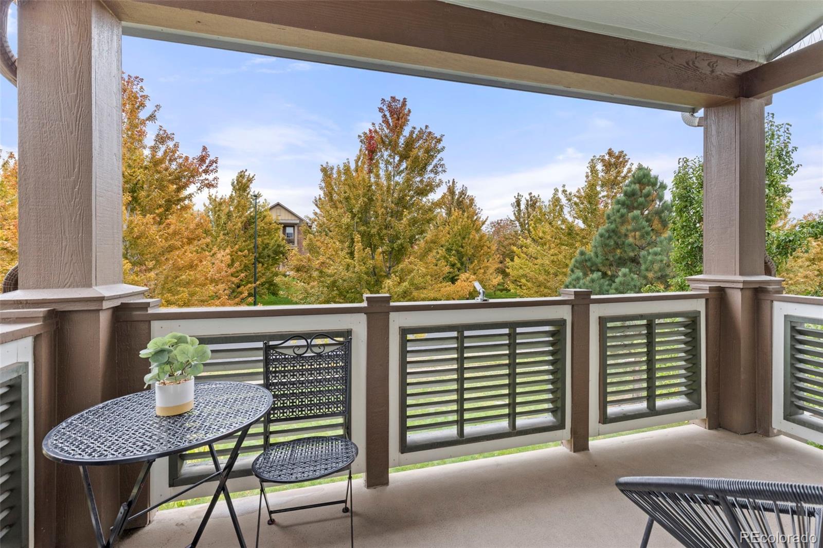 MLS Image #27 for 9177 e 4th place,denver, Colorado