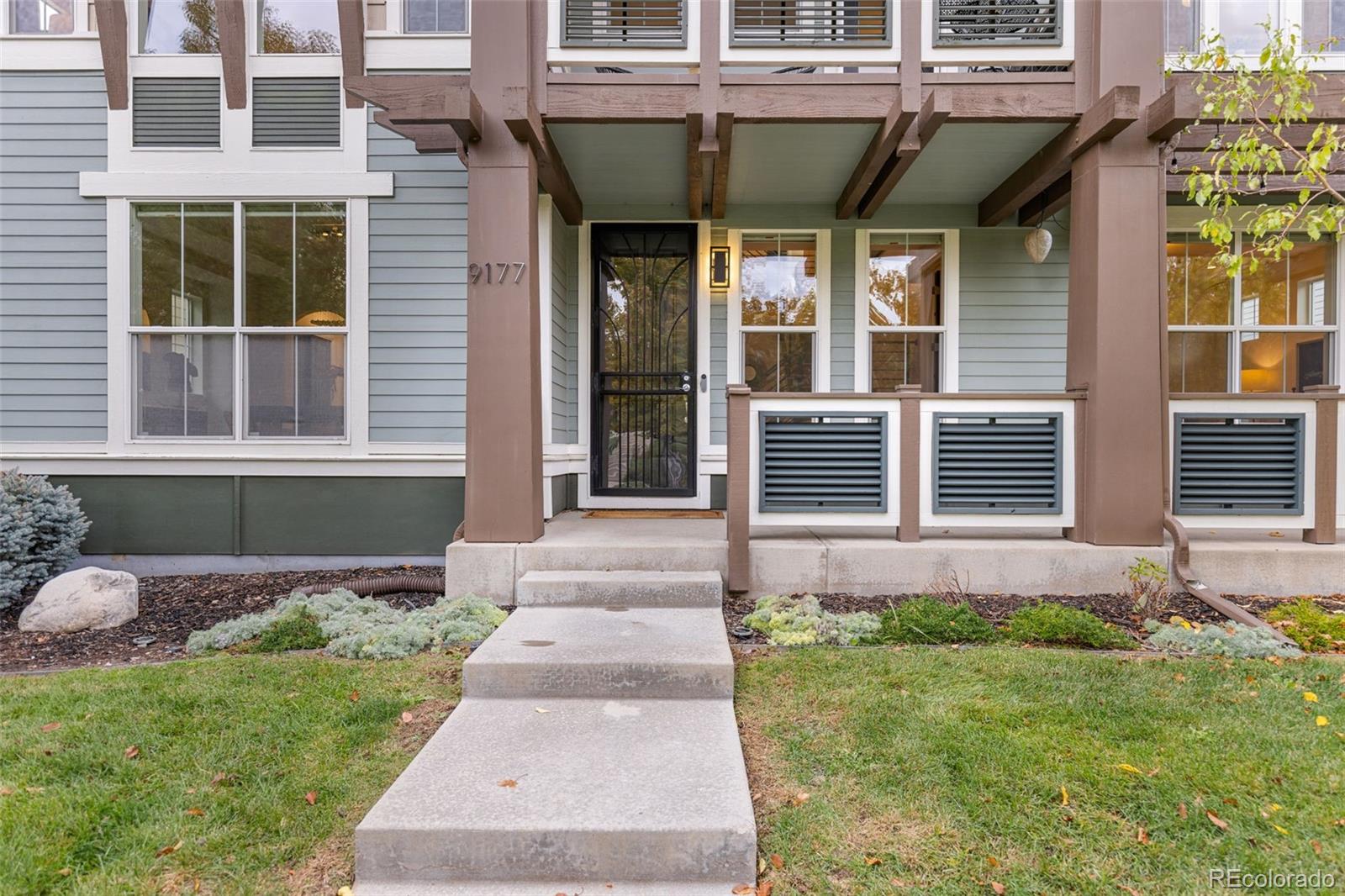MLS Image #3 for 9177 e 4th place,denver, Colorado