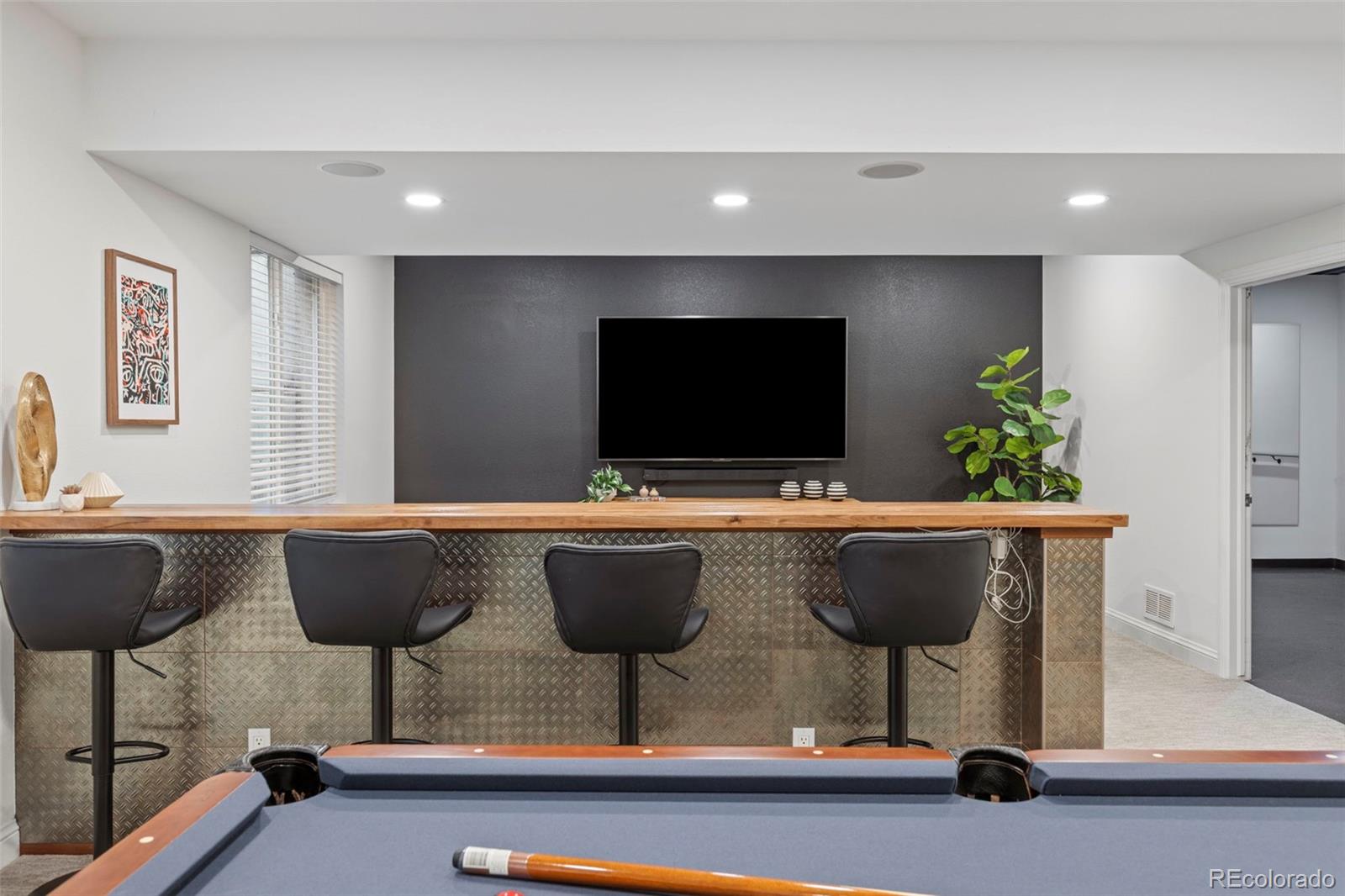 MLS Image #34 for 9177 e 4th place,denver, Colorado