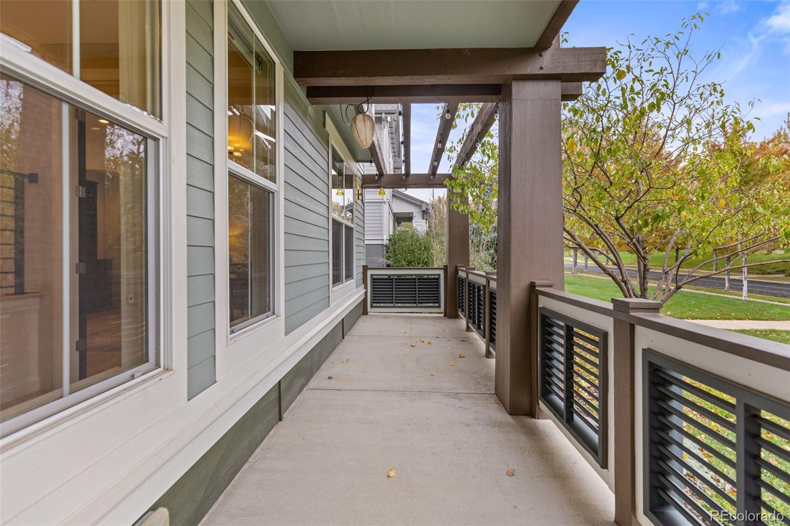 MLS Image #4 for 9177 e 4th place,denver, Colorado