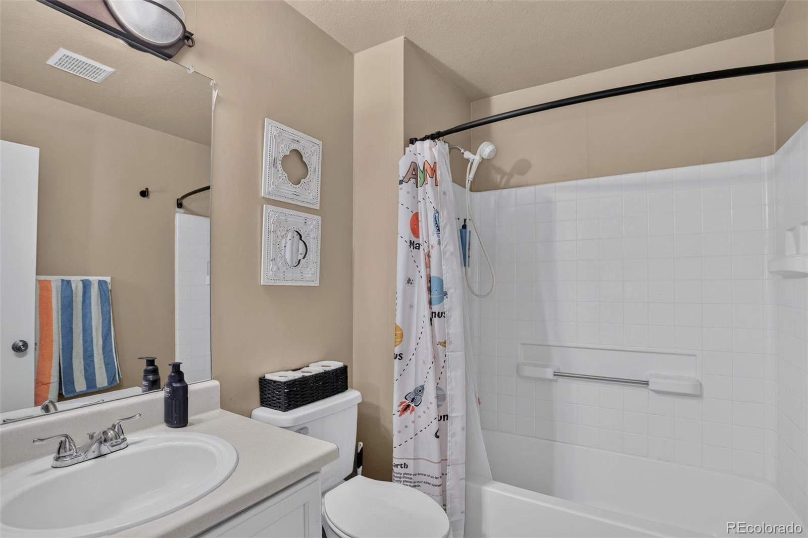MLS Image #28 for 5561 s quemoy circle,aurora, Colorado