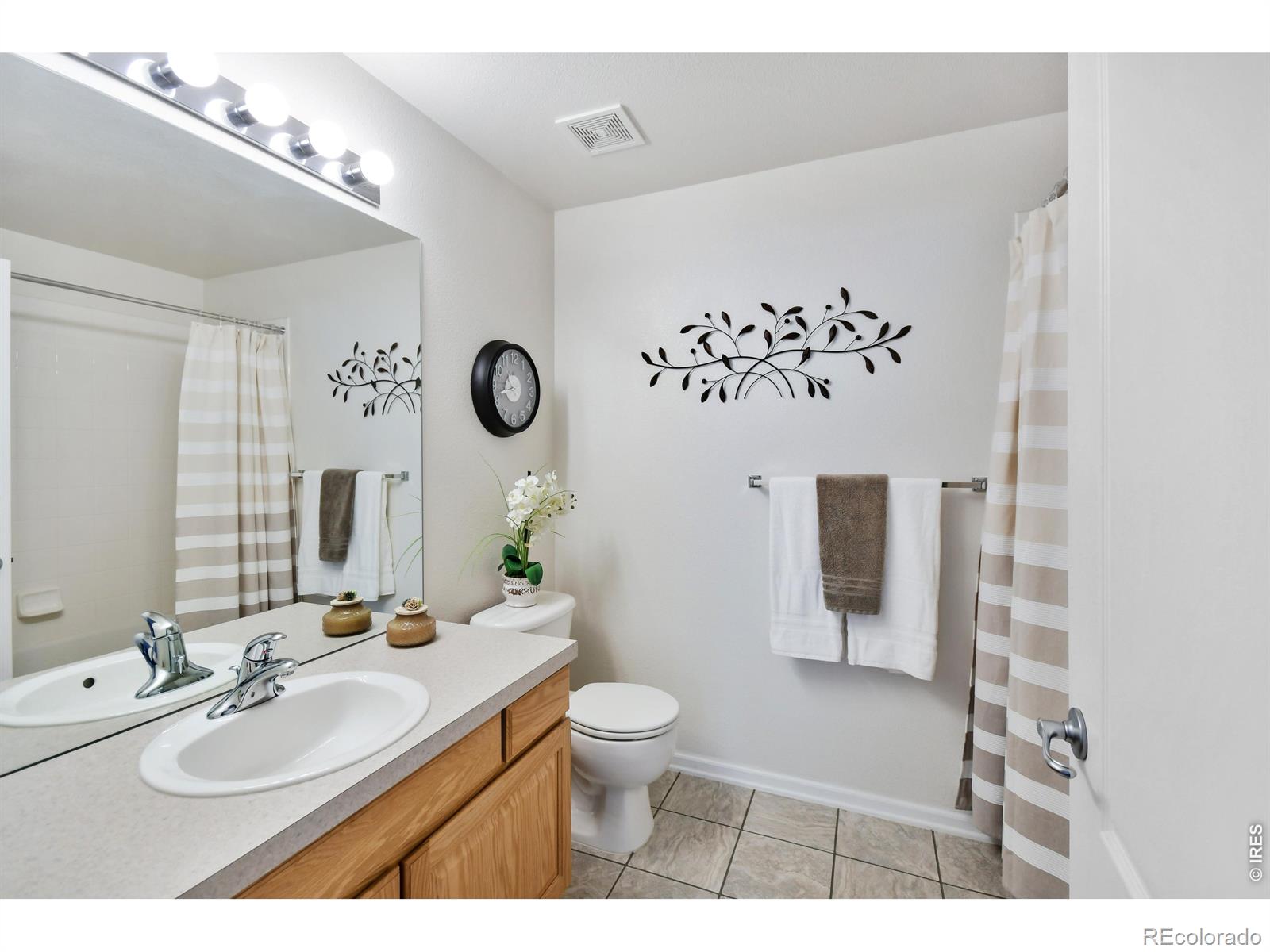 MLS Image #18 for 4615  hahns peak drive,loveland, Colorado