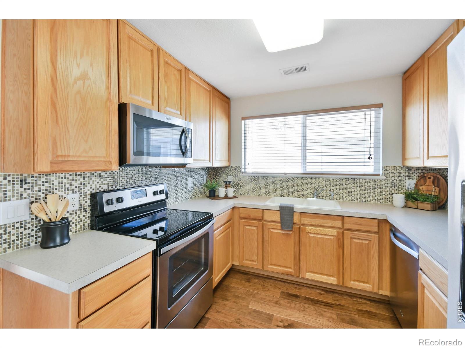 MLS Image #7 for 4615  hahns peak drive,loveland, Colorado