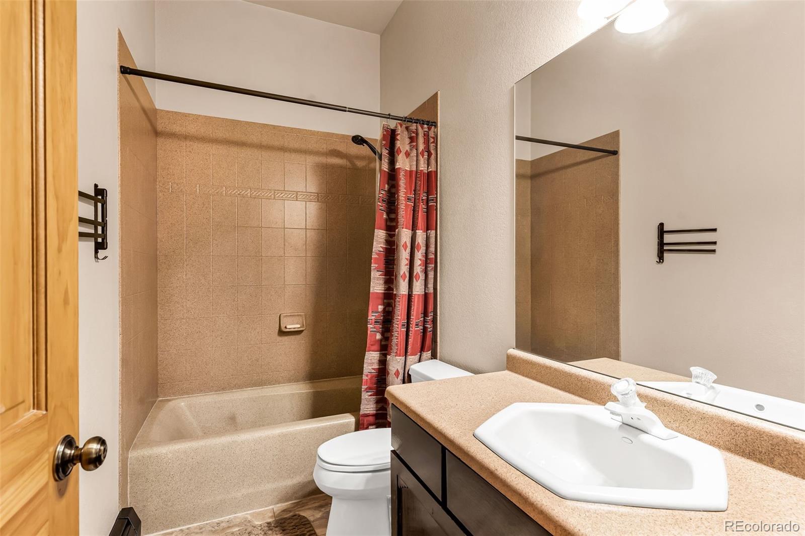 MLS Image #14 for 1737 n silver oak lane,pueblo west, Colorado