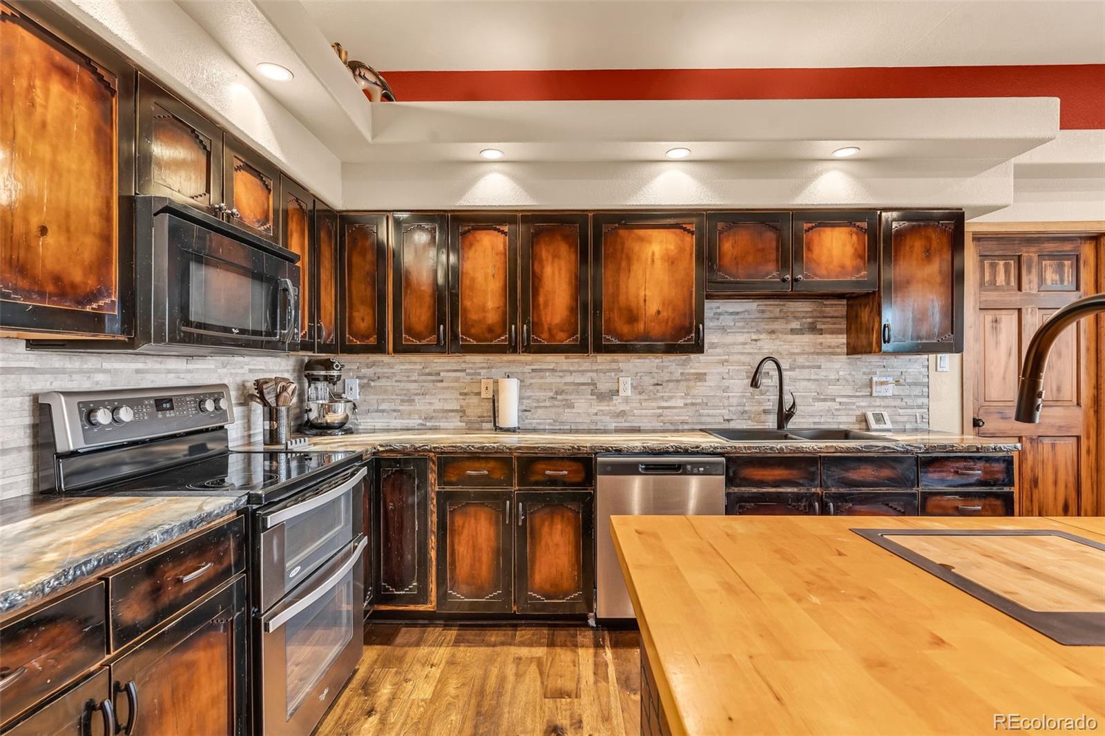 MLS Image #19 for 1737 n silver oak lane,pueblo west, Colorado