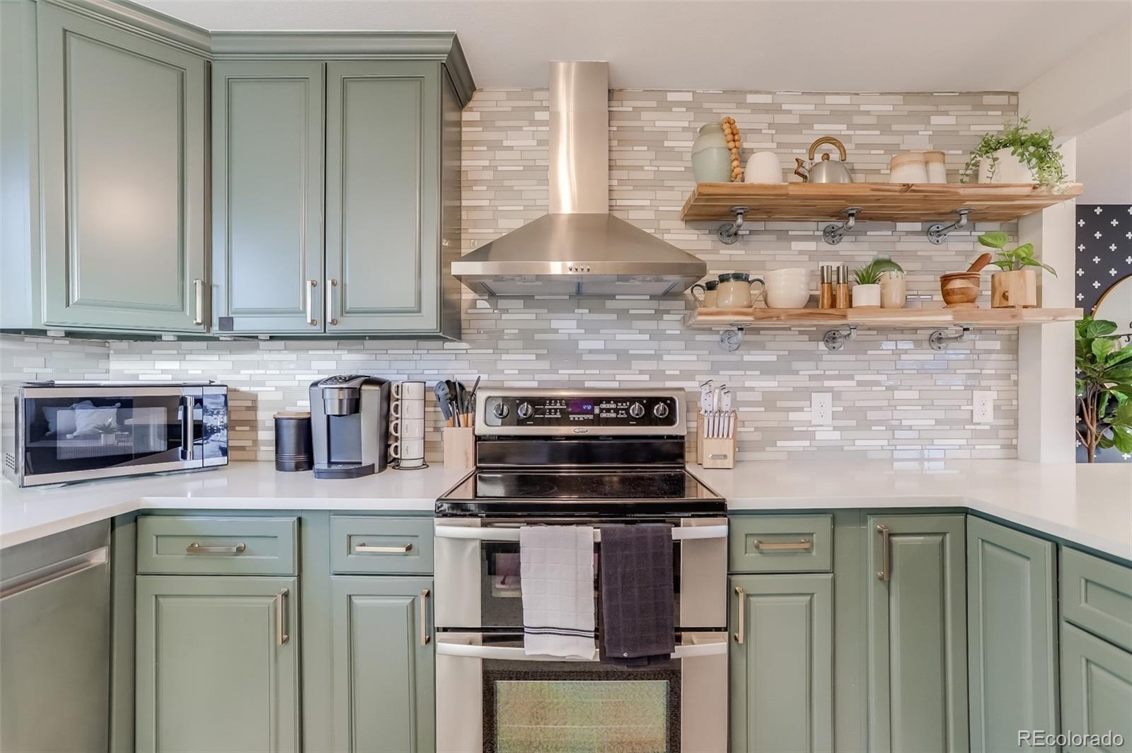 MLS Image #18 for 2381 w 57th avenue,denver, Colorado
