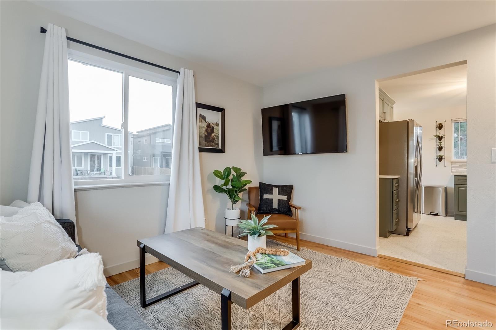 MLS Image #7 for 2381 w 57th avenue,denver, Colorado